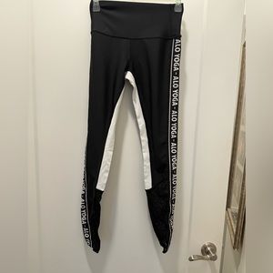 Alo Yoga Pants Sz S